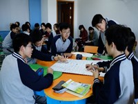 园区开展初中数学青年教师成长共同体第二梯队第3小组暨“纸片类数学实验专项研究”活动