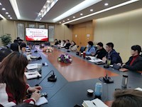 汲取“四史”学习智慧　 “犇”发星湾奋进力量 ——星湾学校召开学“四史”社会实践分享暨全体行政会议